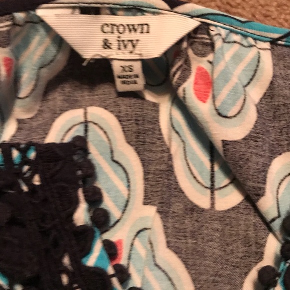 Colorful blouse - Picture 2 of 3